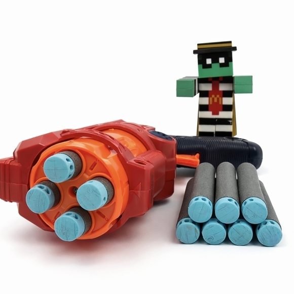 X-Shot Red and Black Foam Dart Blaster Set - Picture 3 of 6